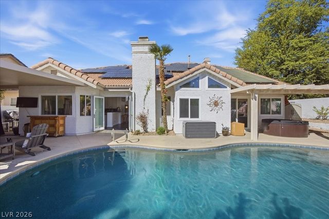 2924 Bridge Creek Street, Las Vegas, NV 89117