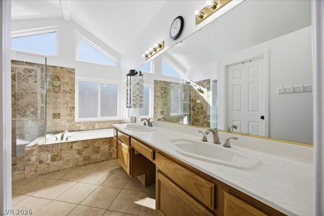 2924 Bridge Creek Street, Las Vegas, NV 89117