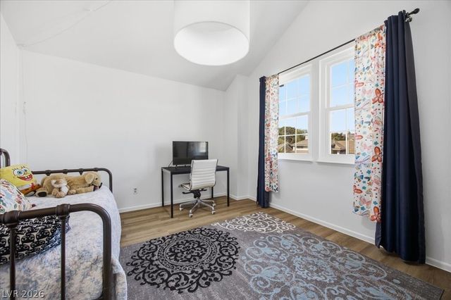 2924 Bridge Creek Street, Las Vegas, NV 89117