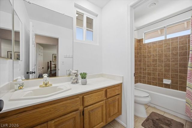 2924 Bridge Creek Street, Las Vegas, NV 89117