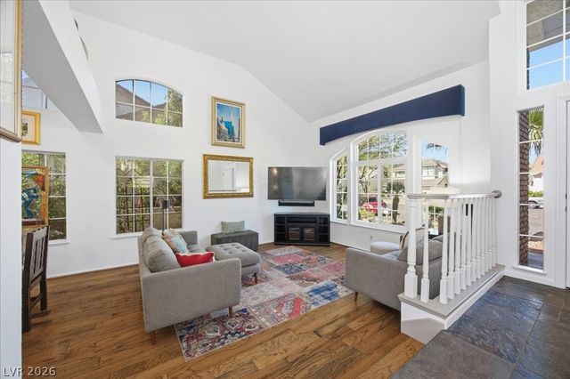 2924 Bridge Creek Street, Las Vegas, NV 89117