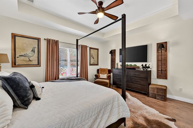 38 Lone Oak Boulevard, Pottsboro, TX 75076