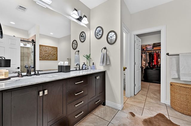 38 Lone Oak Boulevard, Pottsboro, TX 75076