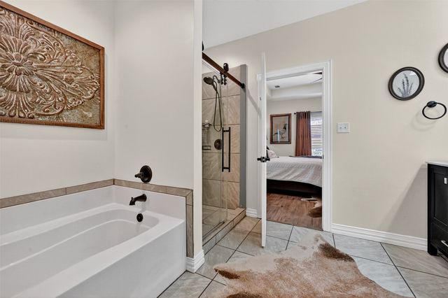 38 Lone Oak Boulevard, Pottsboro, TX 75076