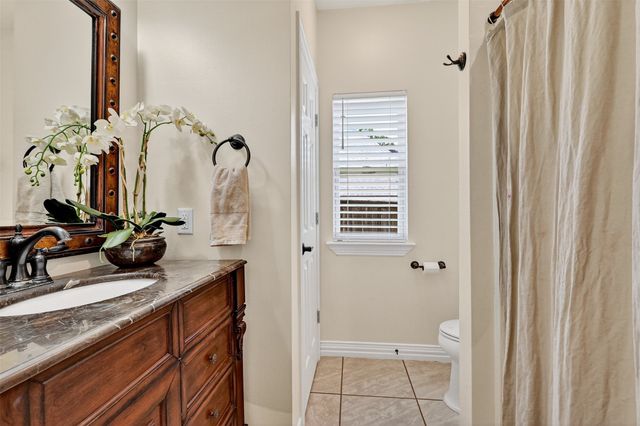 38 Lone Oak Boulevard, Pottsboro, TX 75076