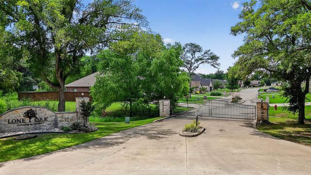 38 Lone Oak Boulevard, Pottsboro, TX 75076