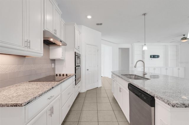 13848 PEACH ORCHARD WAY, Winter Garden, FL 34787