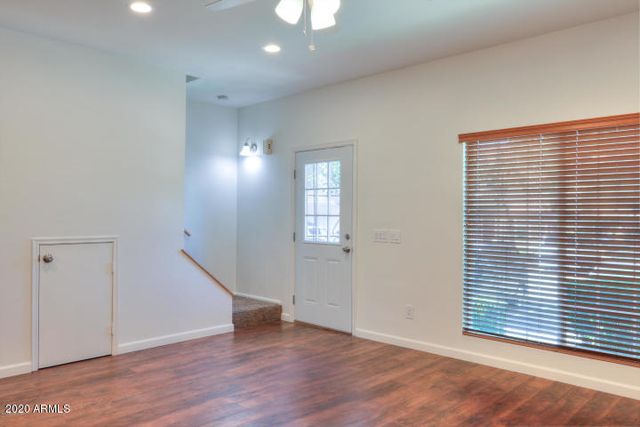 3324 W MCRAE Way 1, Phoenix, AZ 85027