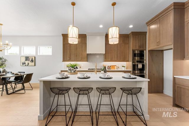 9121 W River Otter Dr, Boise, ID 83714