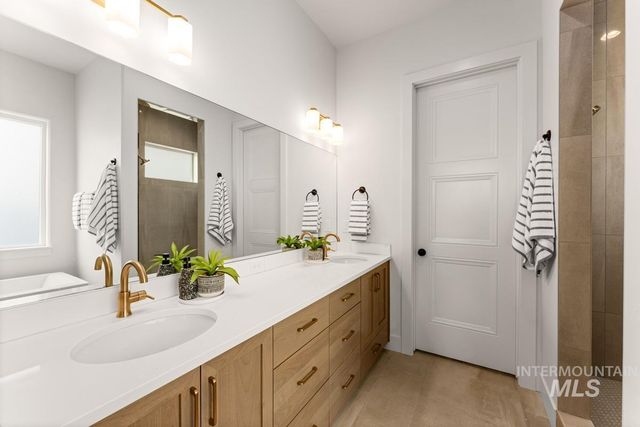 9121 W River Otter Dr, Boise, ID 83714
