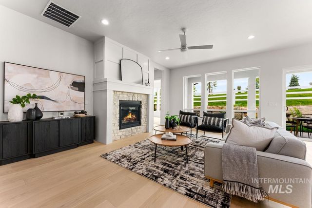 9121 W River Otter Dr, Boise, ID 83714