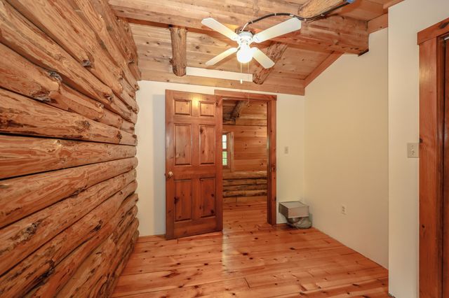 34 Edwards Mill Road, Chester, NH 03036
