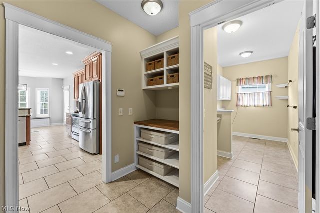 8888 Scotsbury Street NW, Massillon, OH 44646