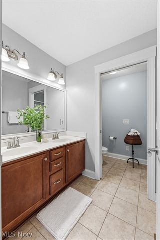 8888 Scotsbury Street NW, Massillon, OH 44646