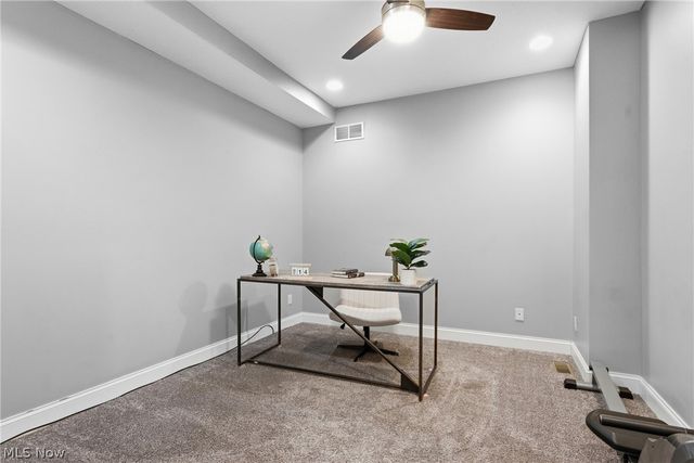 8888 Scotsbury Street NW, Massillon, OH 44646