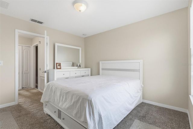 1035 SEMINOLE SKY DRIVE, Ruskin, FL 33570