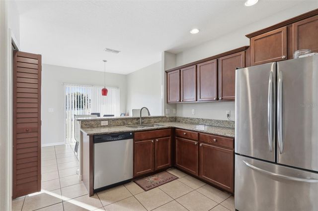 1035 SEMINOLE SKY DRIVE, Ruskin, FL 33570