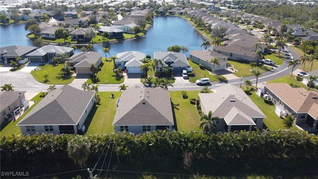 24692 Rio Villa Lakes CIR, Punta Gorda, FL 33950