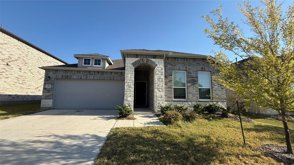 910 Cinnabar Way, Princeton, TX 75407
