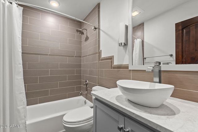 7101 E Arlington Road, Paradise Valley, AZ 85253