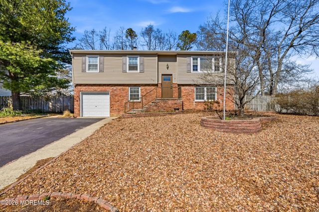 1016 Longboat Avenue, Beachwood, NJ 08722