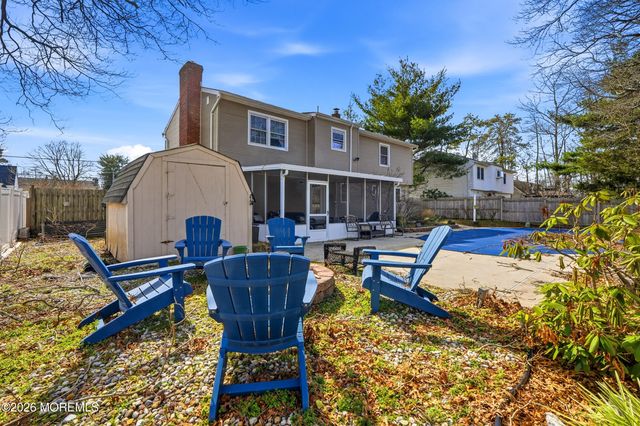 1016 Longboat Avenue, Beachwood, NJ 08722