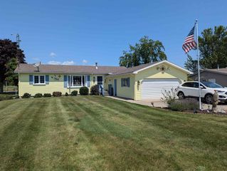 2255 Bay Ridge Drive, Au Gres, MI 48703