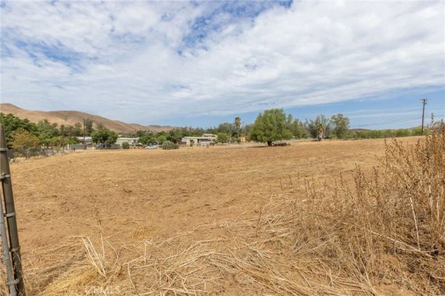 21639 Ellis, Perris, CA 92572