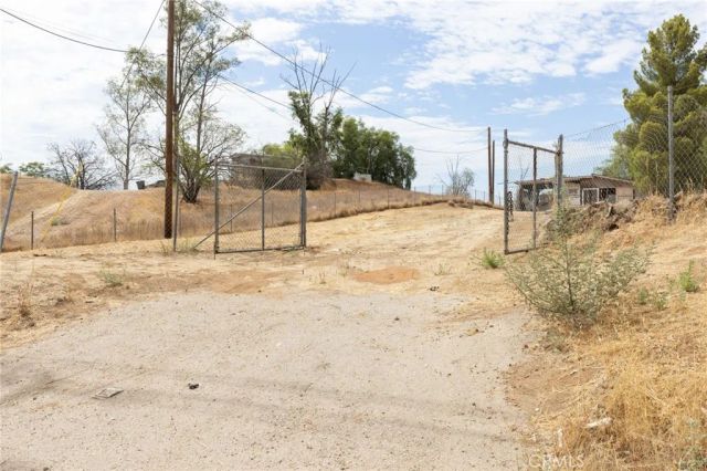 21639 Ellis, Perris, CA 92572