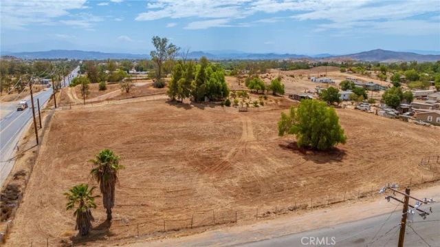 21639 Ellis, Perris, CA 92572