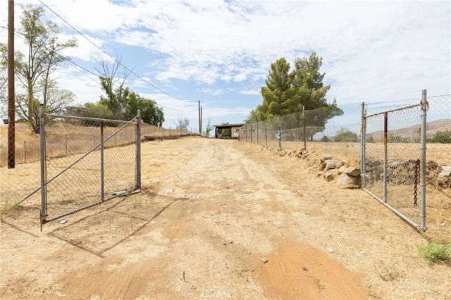 21639 Ellis, Perris, CA 92572