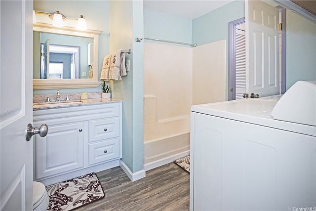 94-1155 Mopua Loop N8, Waipahu, HI 96797