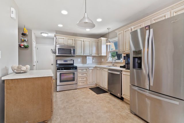 1751 N Lafayette Street, Griffith, IN 46319