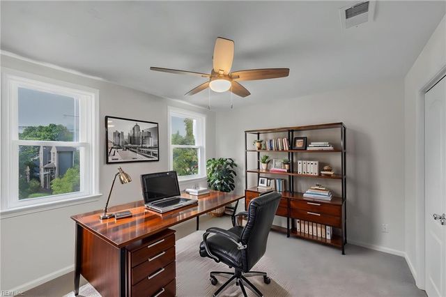 445 Broad Bend CIR, Chesapeake, VA 23320
