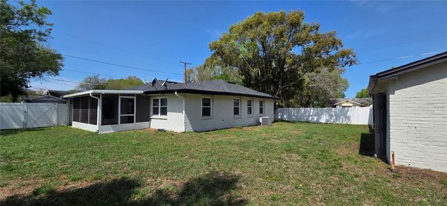 132 JAMES STREET, Auburndale, FL 33823