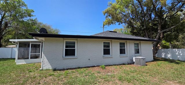 132 JAMES STREET, Auburndale, FL 33823