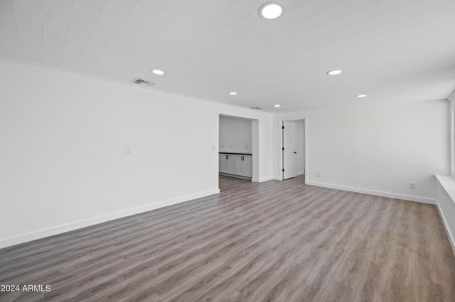 632 N 72ND Place, Scottsdale, AZ 85257