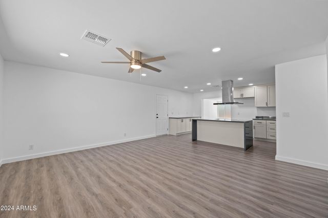 632 N 72ND Place, Scottsdale, AZ 85257