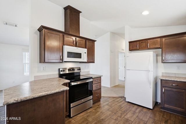 16607 N 3rd Avenue, Phoenix, AZ 85023