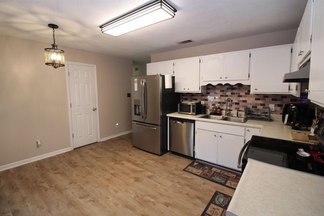 2253 Nannas Loop, Tallahassee, FL 32303