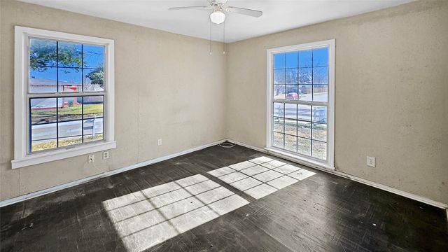 301 Buhler Drive, Garland, TX 75040