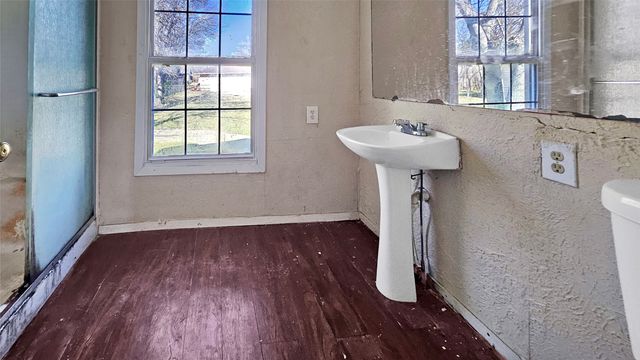 301 Buhler Drive, Garland, TX 75040