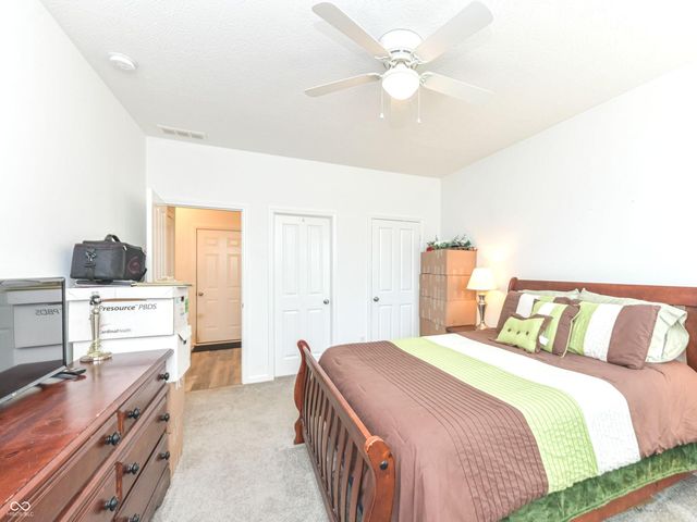 5583 W Port Drive, Mccordsville, IN 46055