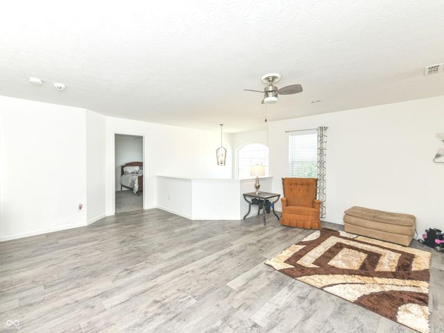 5583 W Port Drive, Mccordsville, IN 46055