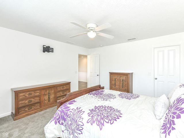 5583 W Port Drive, Mccordsville, IN 46055