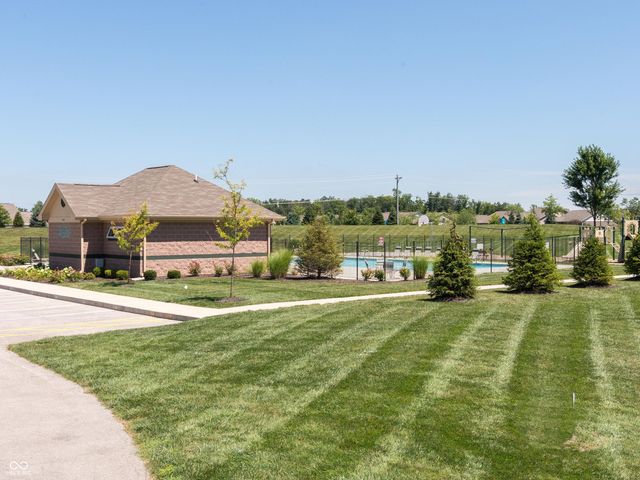 5583 W Port Drive, Mccordsville, IN 46055