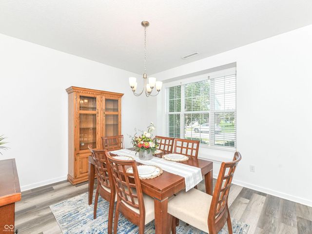 5583 W Port Drive, Mccordsville, IN 46055
