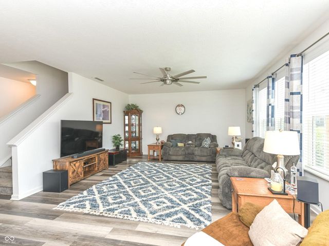 5583 W Port Drive, Mccordsville, IN 46055