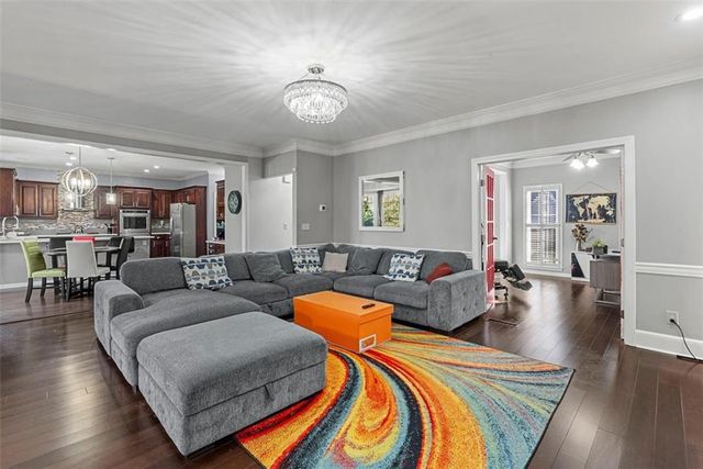 2349 Meadow Isle Lane, Lawrenceville, GA 30043