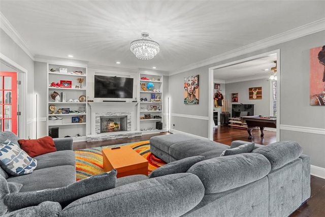 2349 Meadow Isle Lane, Lawrenceville, GA 30043